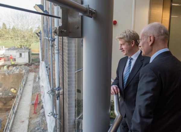 Universities and Science Minister, Jo Johnson, visits NQIT Hub